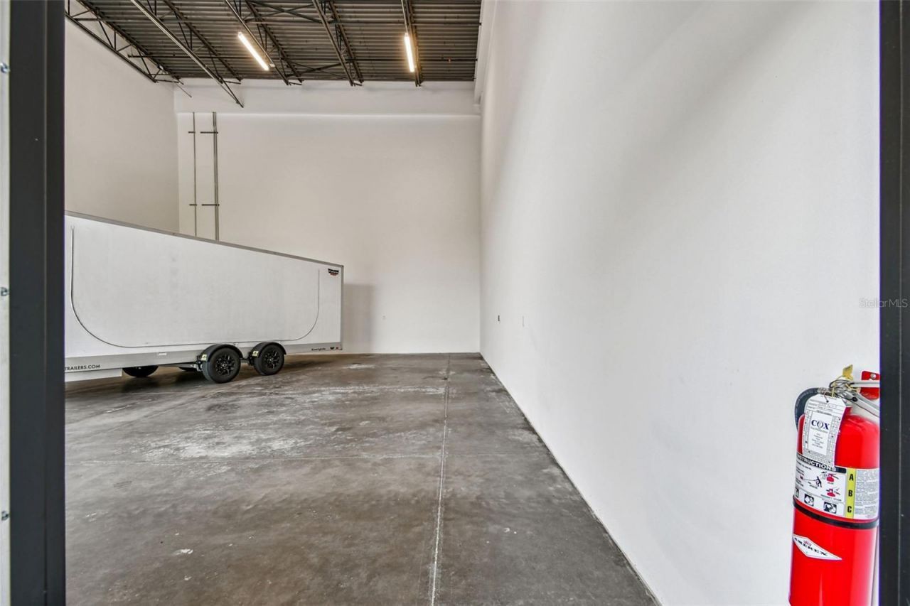 6500 Motor Enclave Way, Unit 213, Tampa, FL 33610 Photo