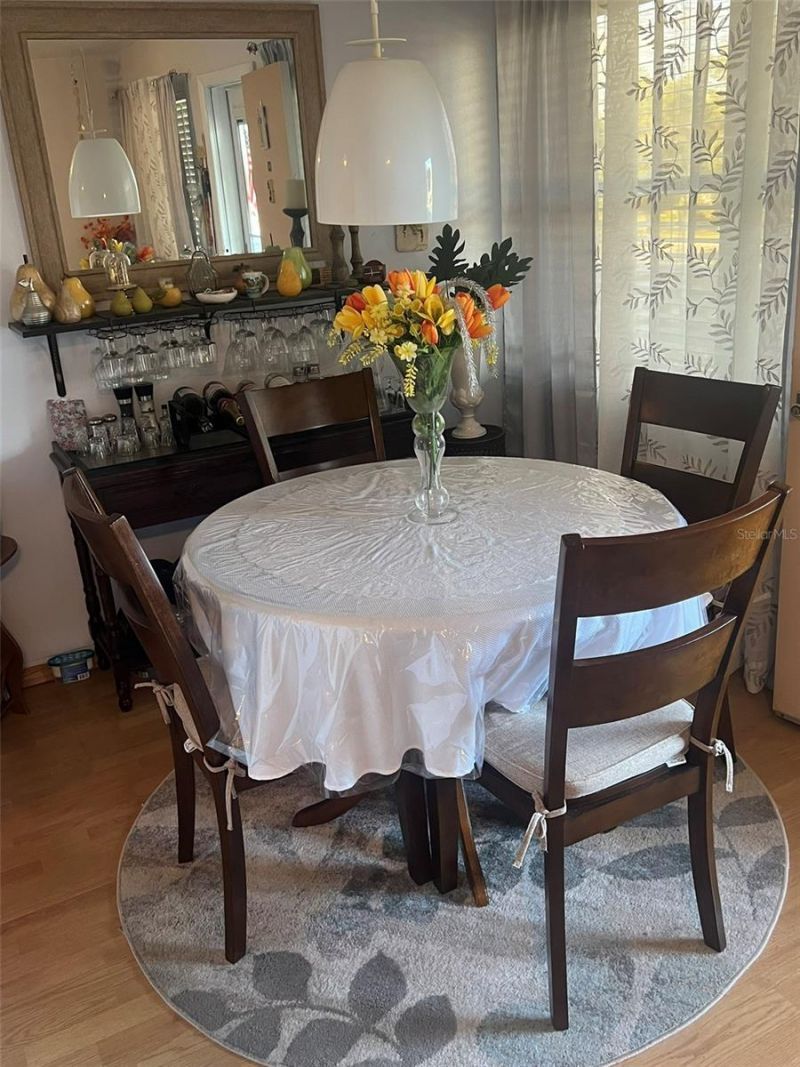 1000 79th Avenue N, Unit 203, Saint Petersburg, FL 33702 Photo