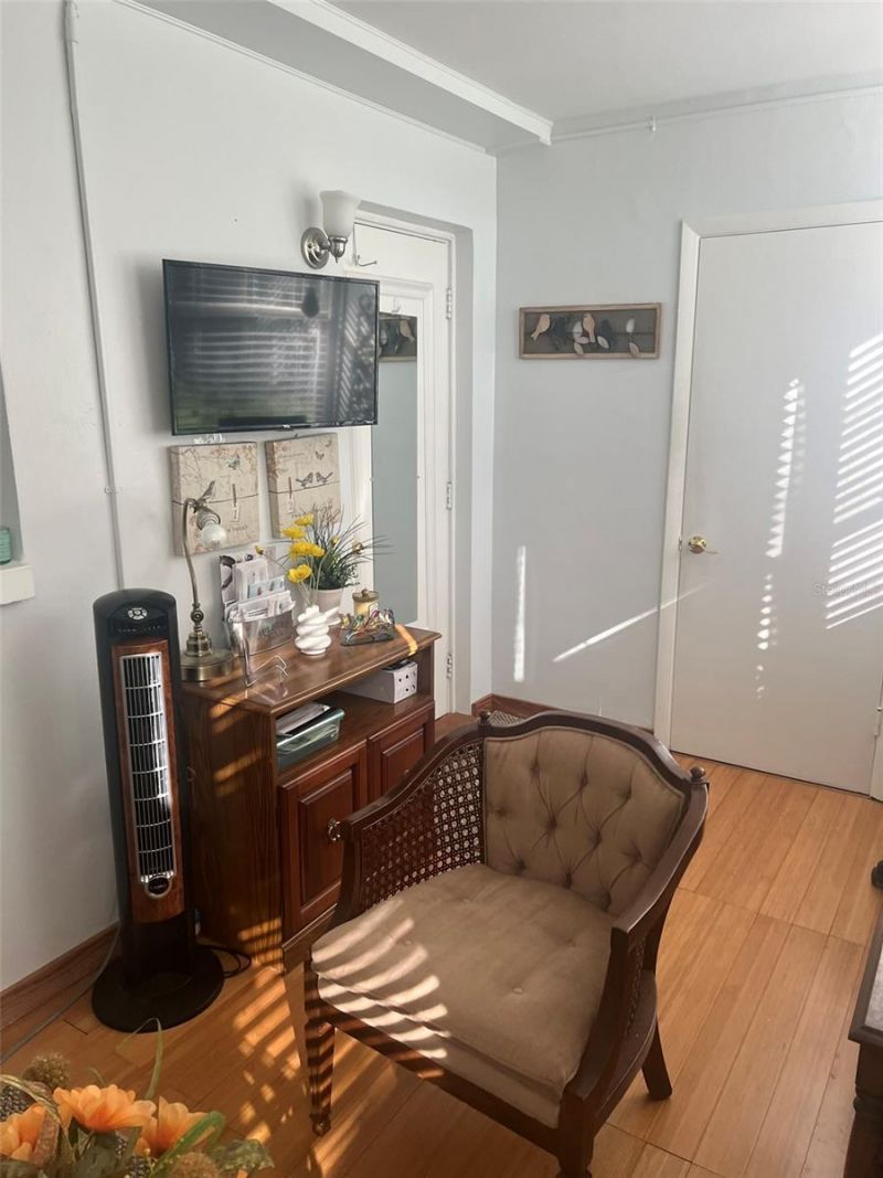 1000 79th Avenue N, Unit 203, Saint Petersburg, FL 33702 Photo