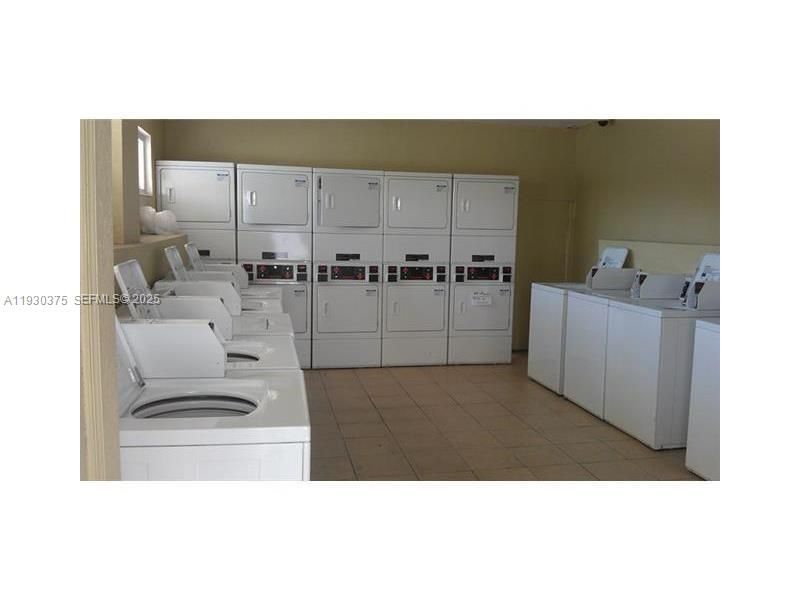 1800 Sans Souci Blvd , Unit 109, North Miami, FL 33181 Photo