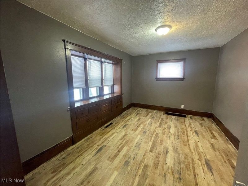 944 Baughman Street, Akron, OH 44320 Photo 5