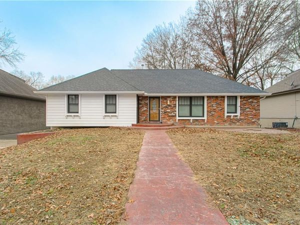 2600 Magnolia Avenue, Liberty, MO 64068