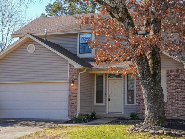 8 Wagon Wheel Court, Little Rock, AR 72211