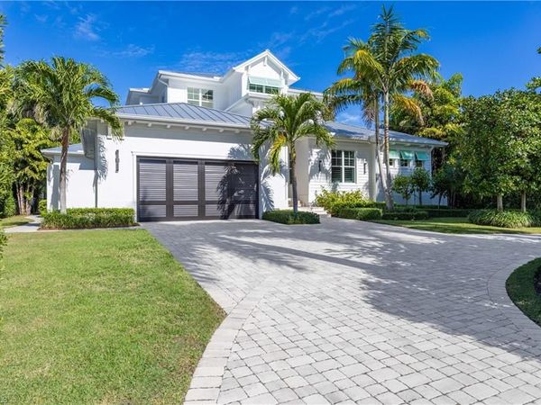 331 Spring Line DR, NAPLES, FL 34102