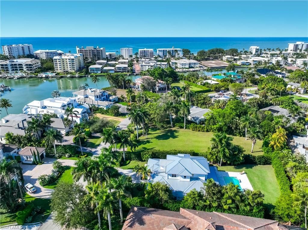 331 Spring Line Dr, Naples, FL 34102 Photo