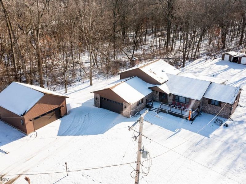 1115 Kay Drive, Lorain, OH 44053 Photo 3