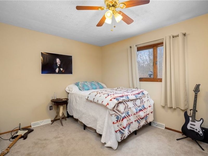 1115 Kay Drive, Lorain, OH 44053 Photo 34