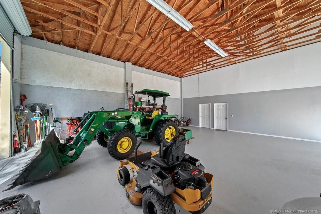 5601 SW Sunshine Farms Way, Palm City, FL 34990 Photo