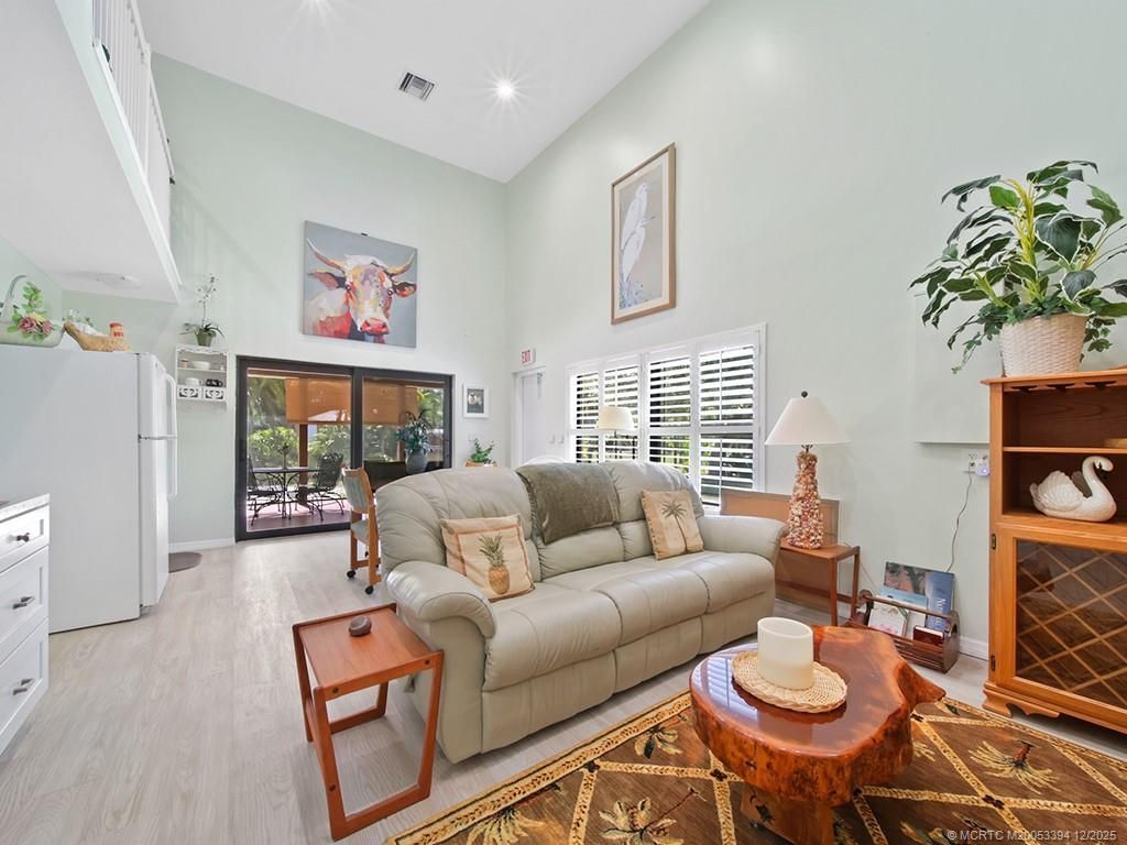 5601 SW Sunshine Farms Way, Palm City, FL 34990 Photo