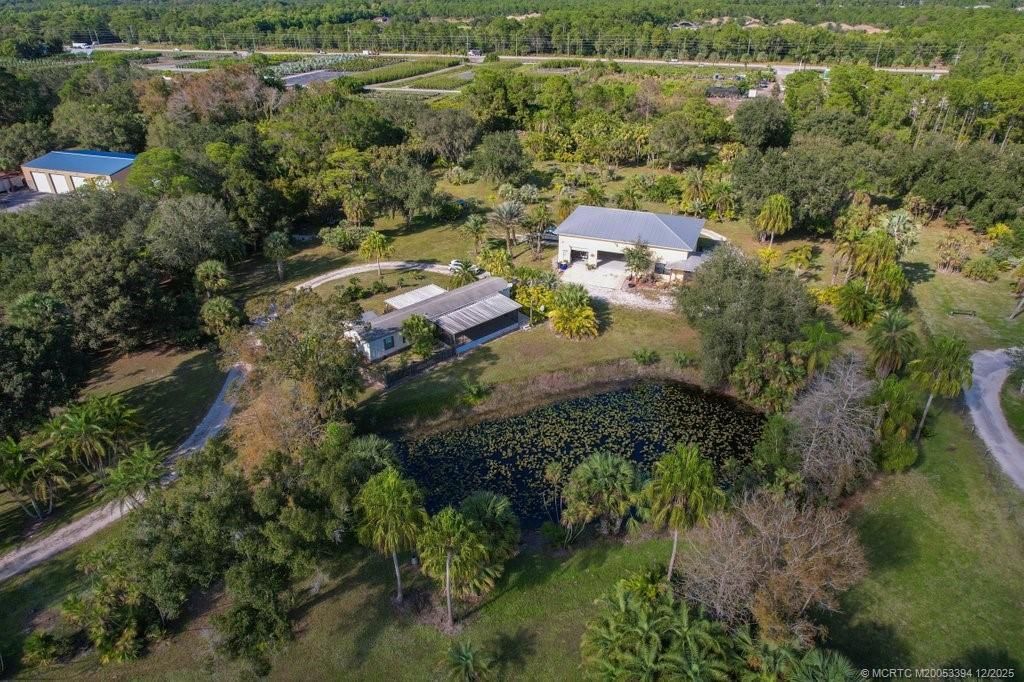 5601 SW Sunshine Farms Way, Palm City, FL 34990 Photo