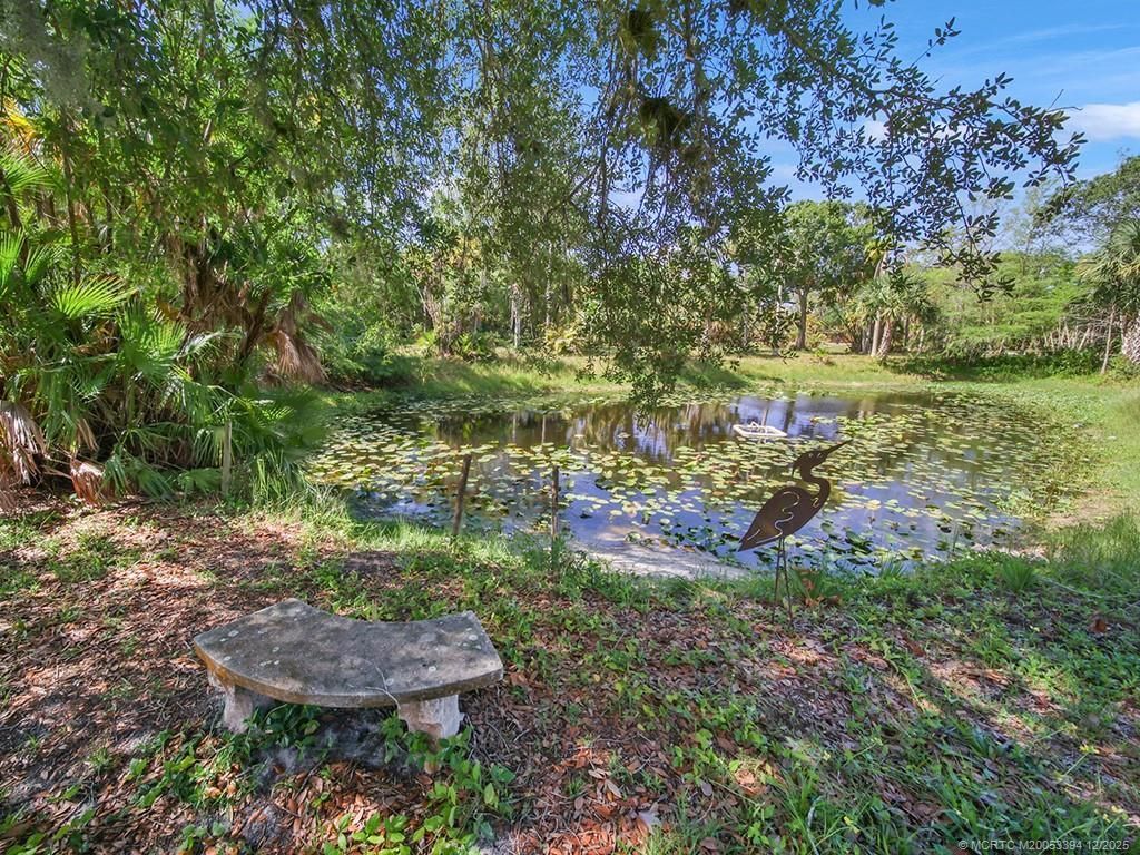 5601 SW Sunshine Farms Way, Palm City, FL 34990 Photo