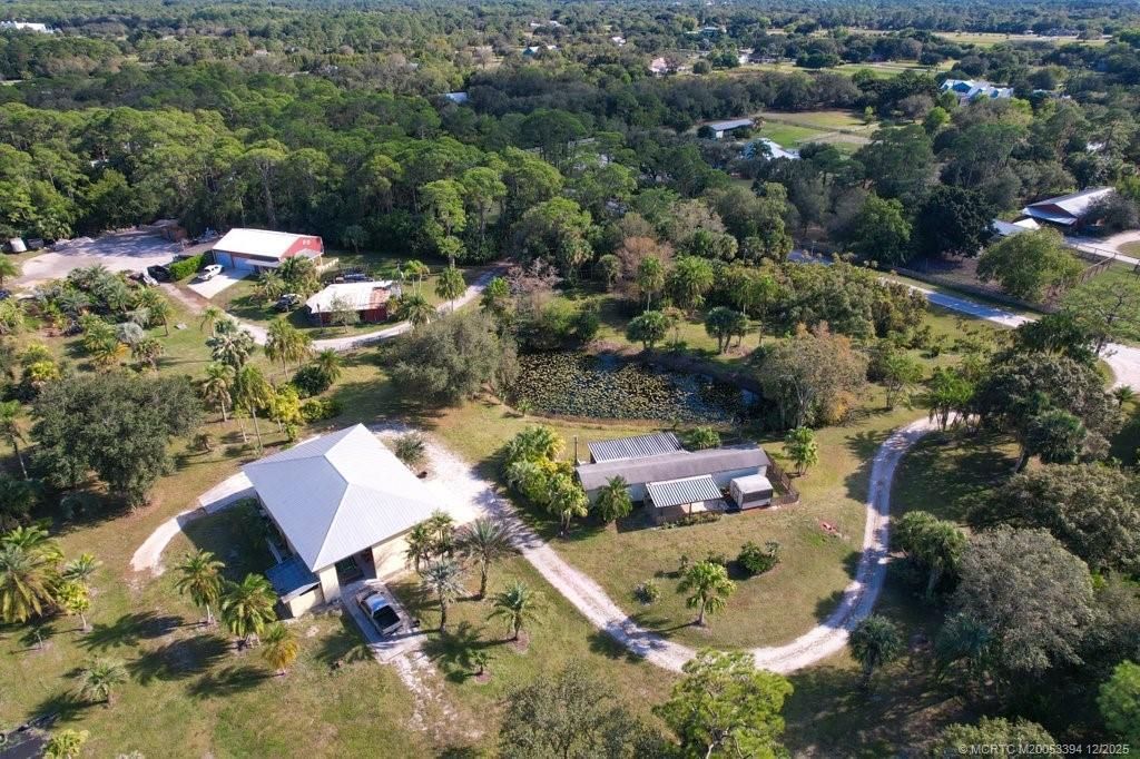 5601 SW Sunshine Farms Way, Palm City, FL 34990 Photo