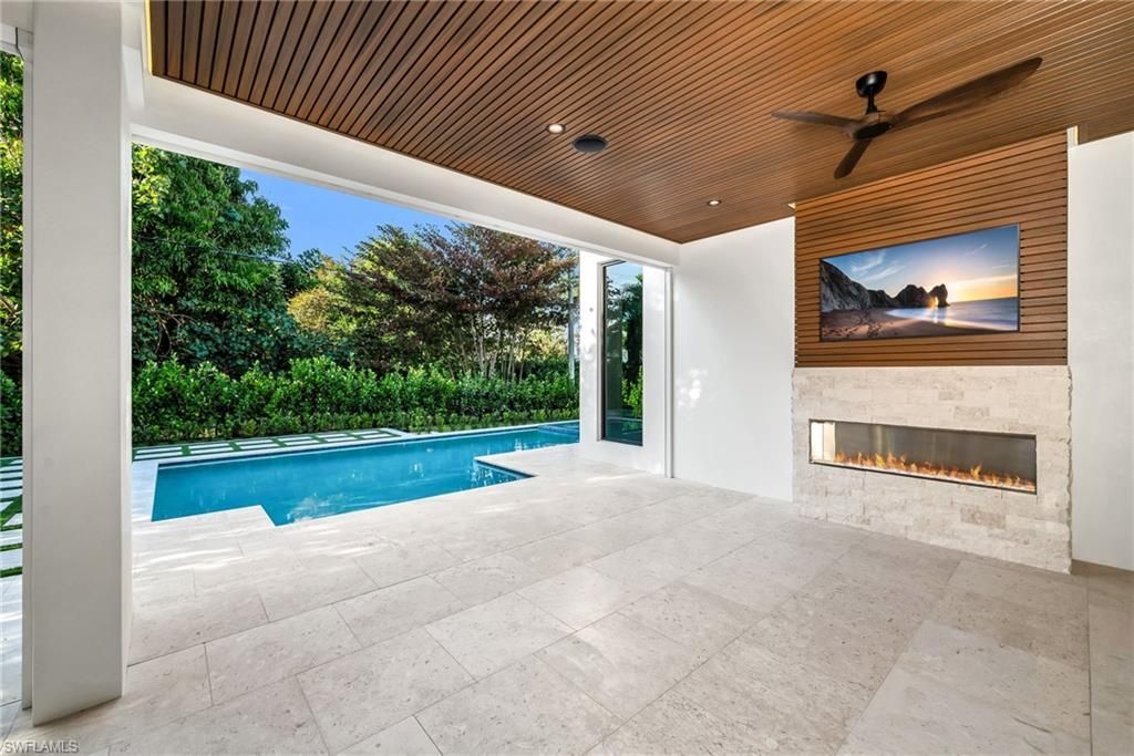 1227 10th Ave N, Naples, FL 34102 Photo