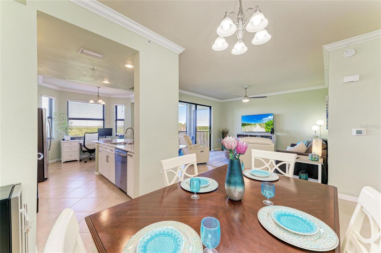 7121 River Hammock Drive, Unit 306, Bradenton, FL 34212 Photo