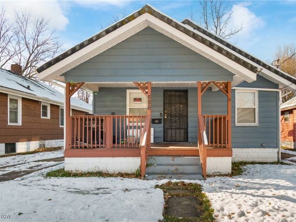 696 Merton Avenue, Akron, OH 44306