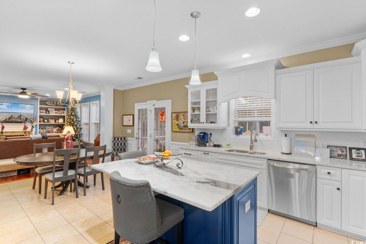 60 Summerlight Dr. Photo 11