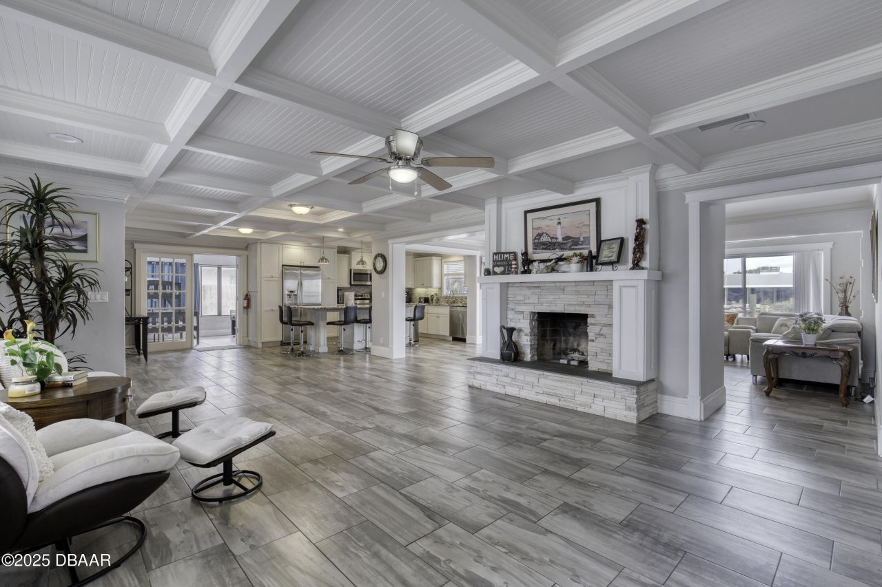 138 Coral Circle, South Daytona, FL 32119 Photo