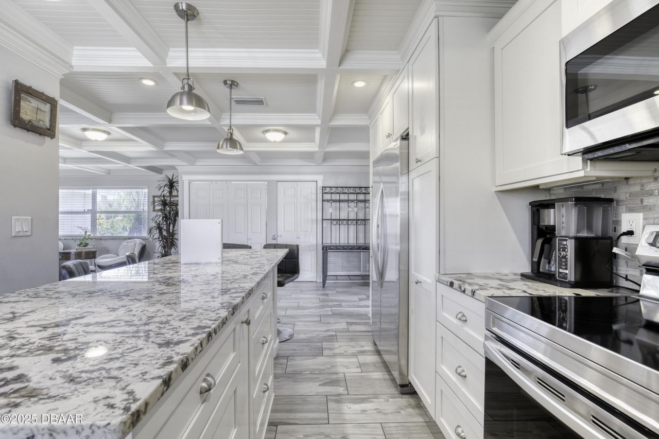 138 Coral Circle, South Daytona, FL 32119 Photo