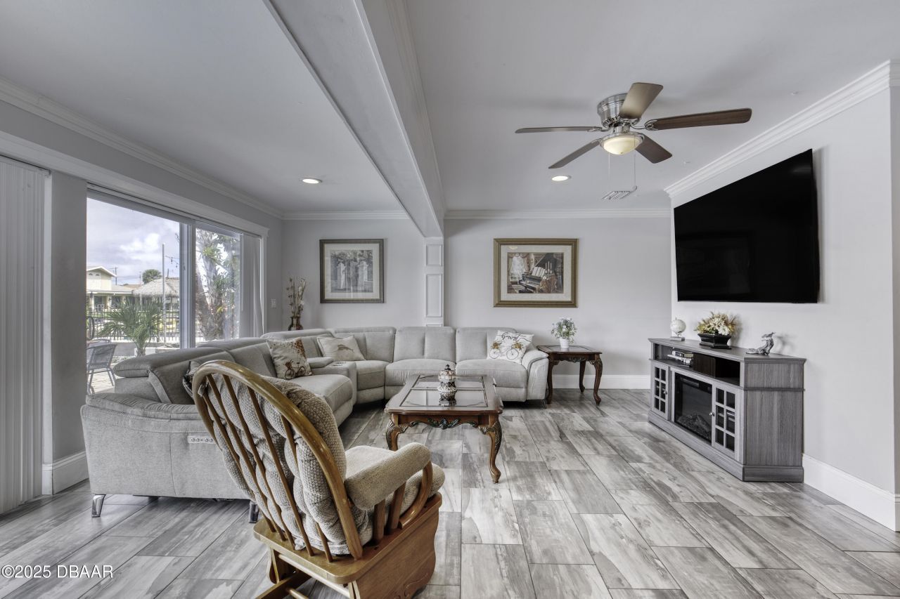 138 Coral Circle, South Daytona, FL 32119 Photo