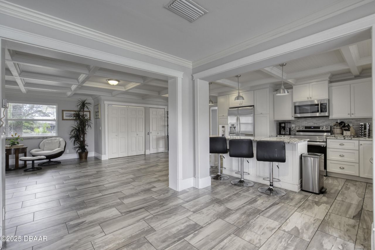 138 Coral Circle, South Daytona, FL 32119 Photo