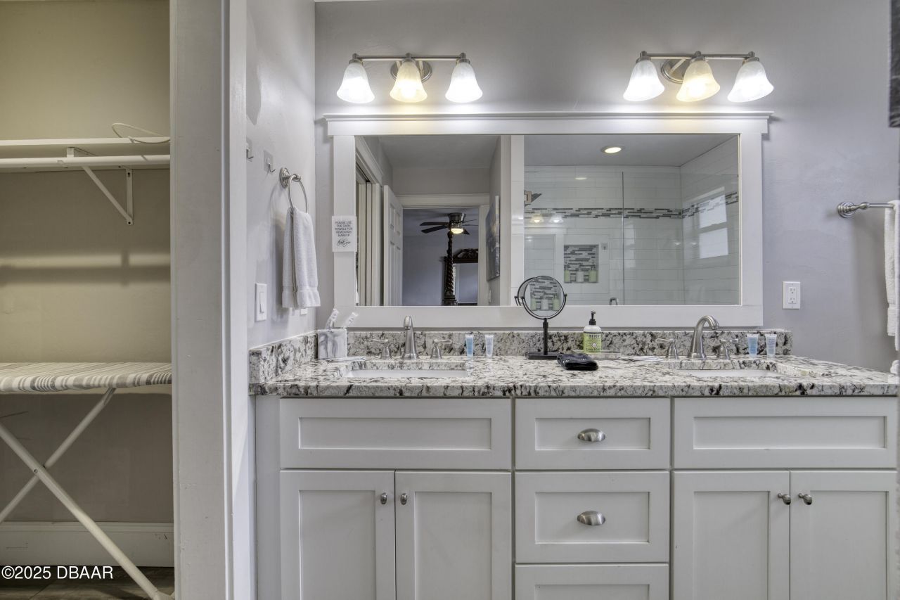 138 Coral Circle, South Daytona, FL 32119 Photo