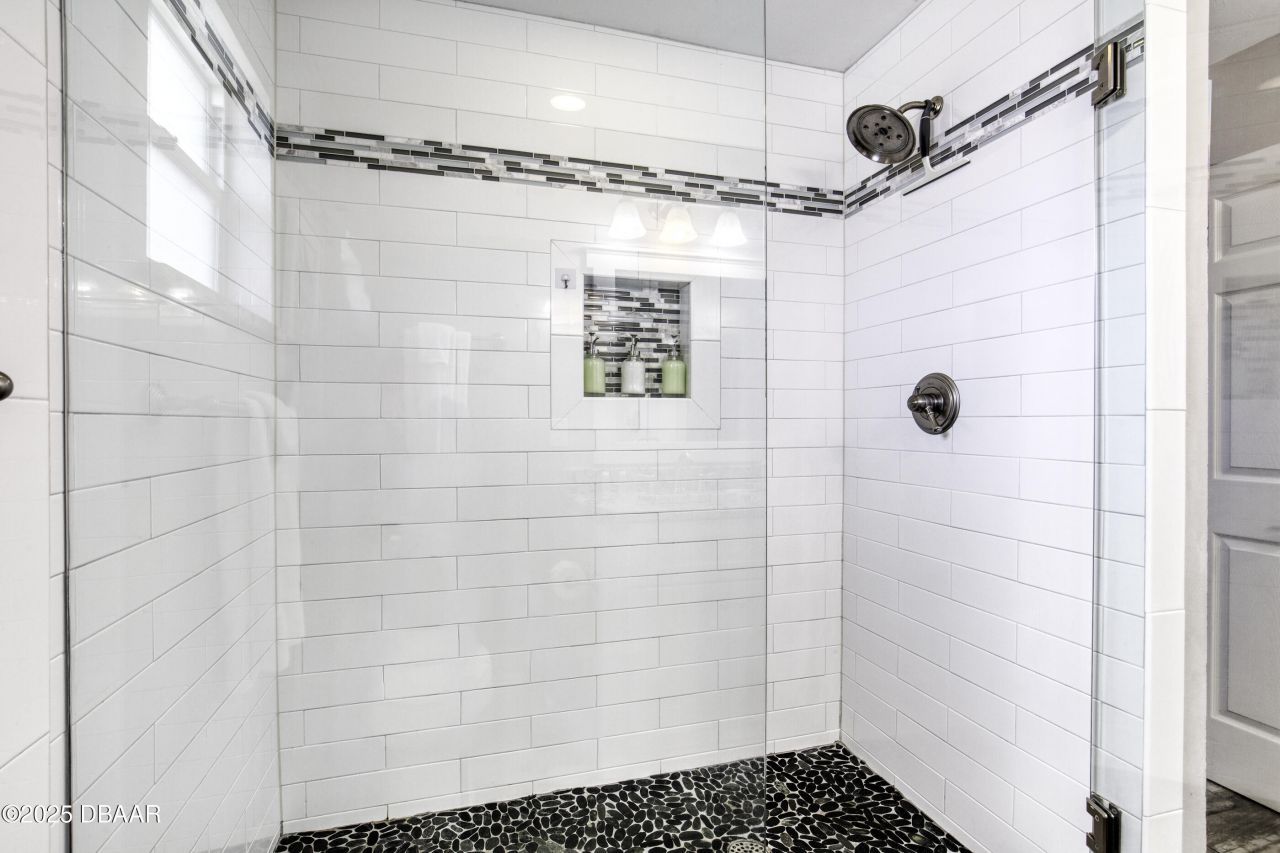 138 Coral Circle, South Daytona, FL 32119 Photo