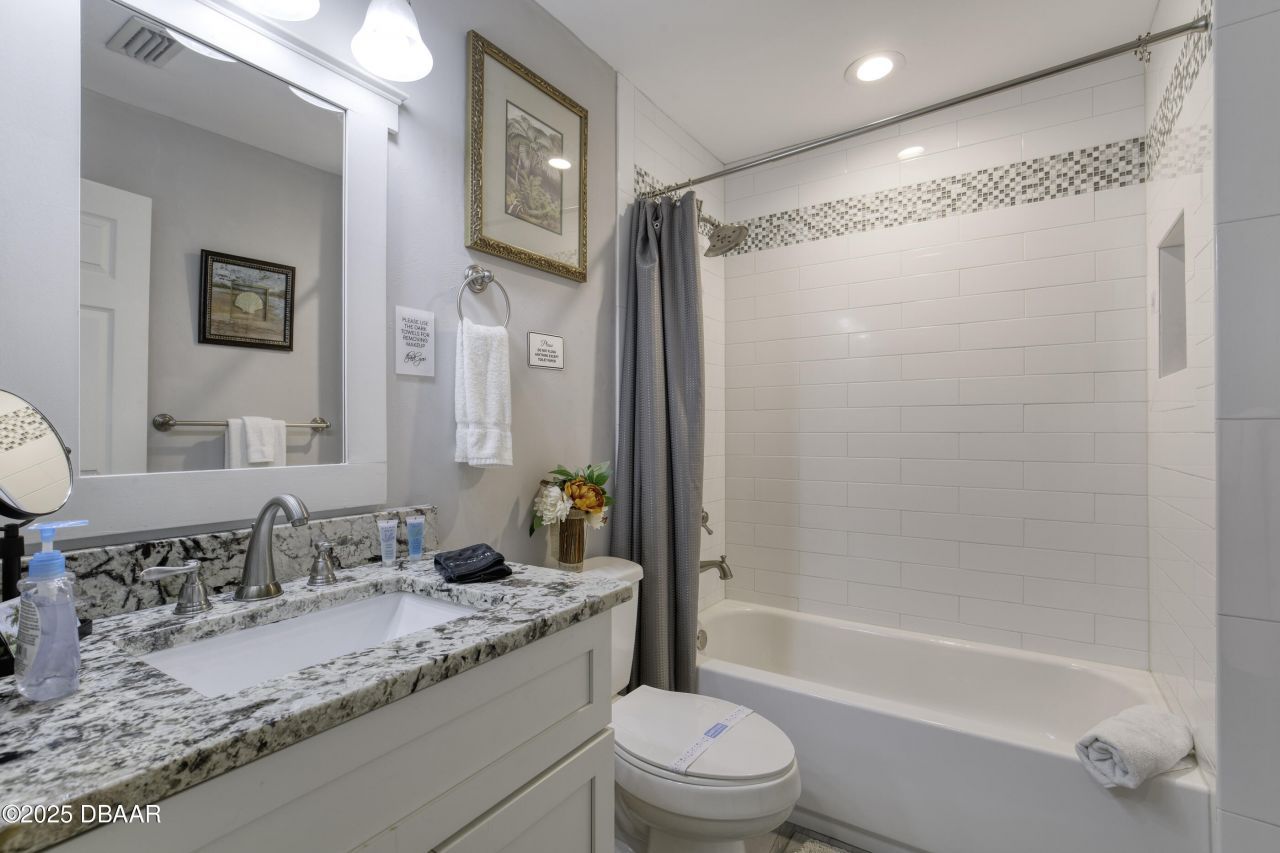 138 Coral Circle, South Daytona, FL 32119 Photo