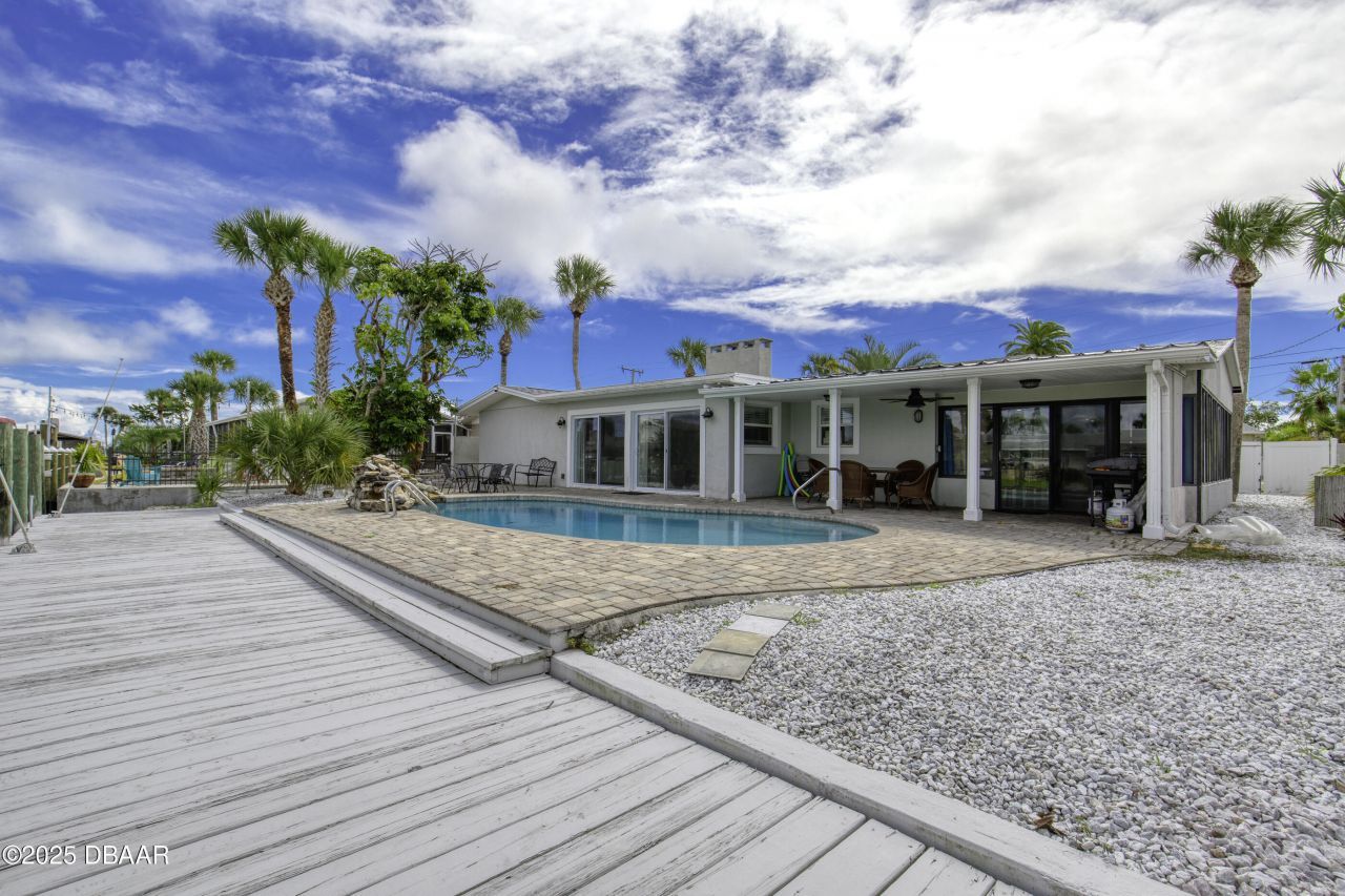 138 Coral Circle, South Daytona, FL 32119 Photo