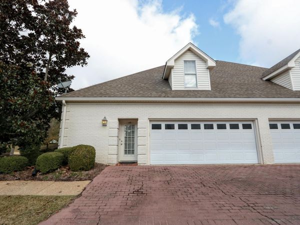 43 Garden Cv, West Point, MS 39773