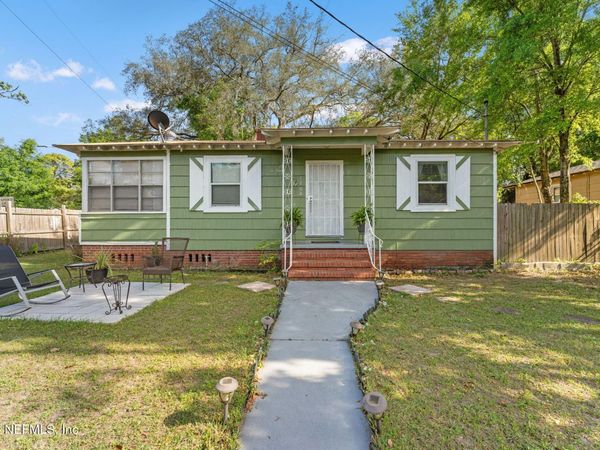 1204 N NORTH SHORE Drive, Jacksonville, FL 32208