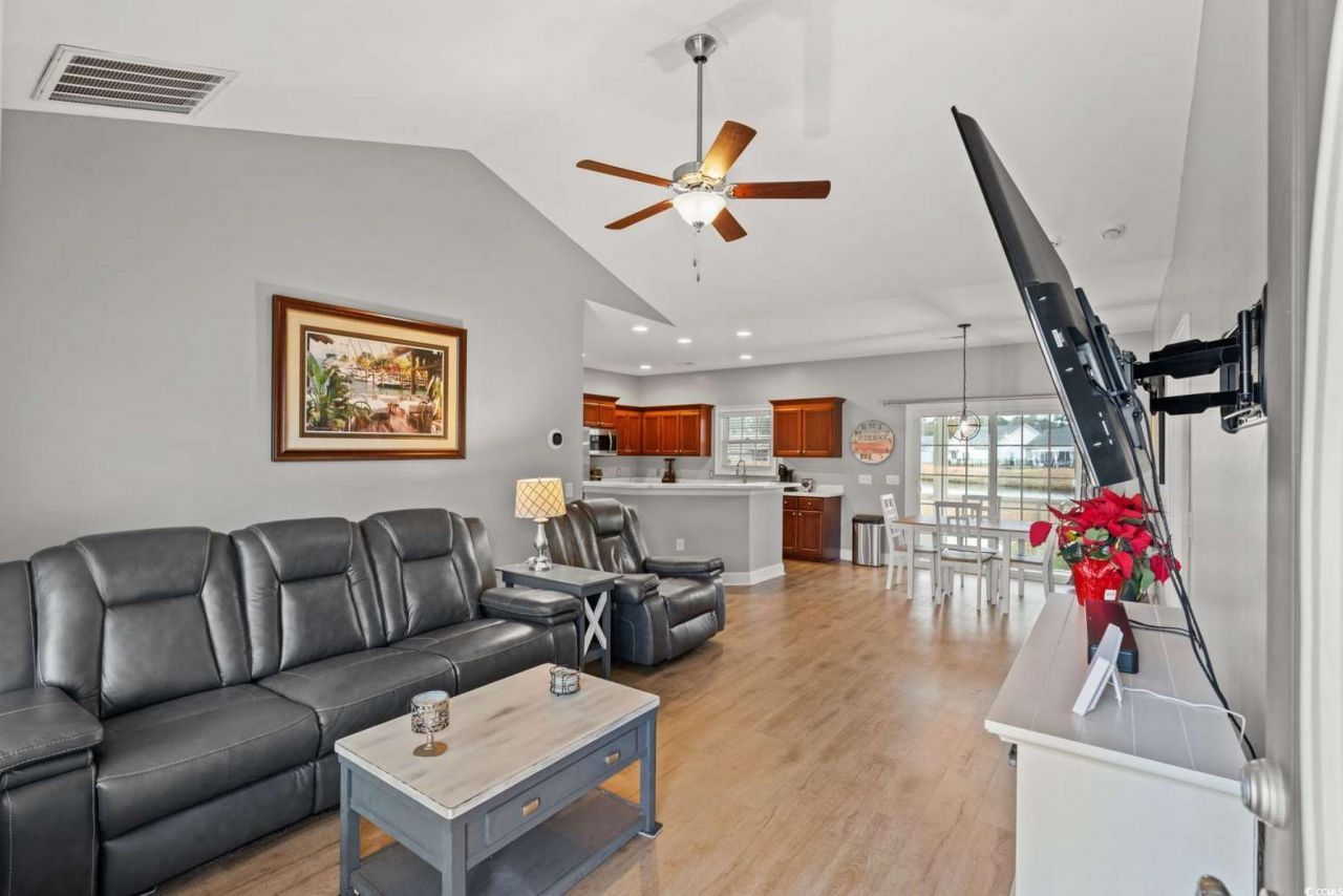 286 Copperwood Loop Photo 6