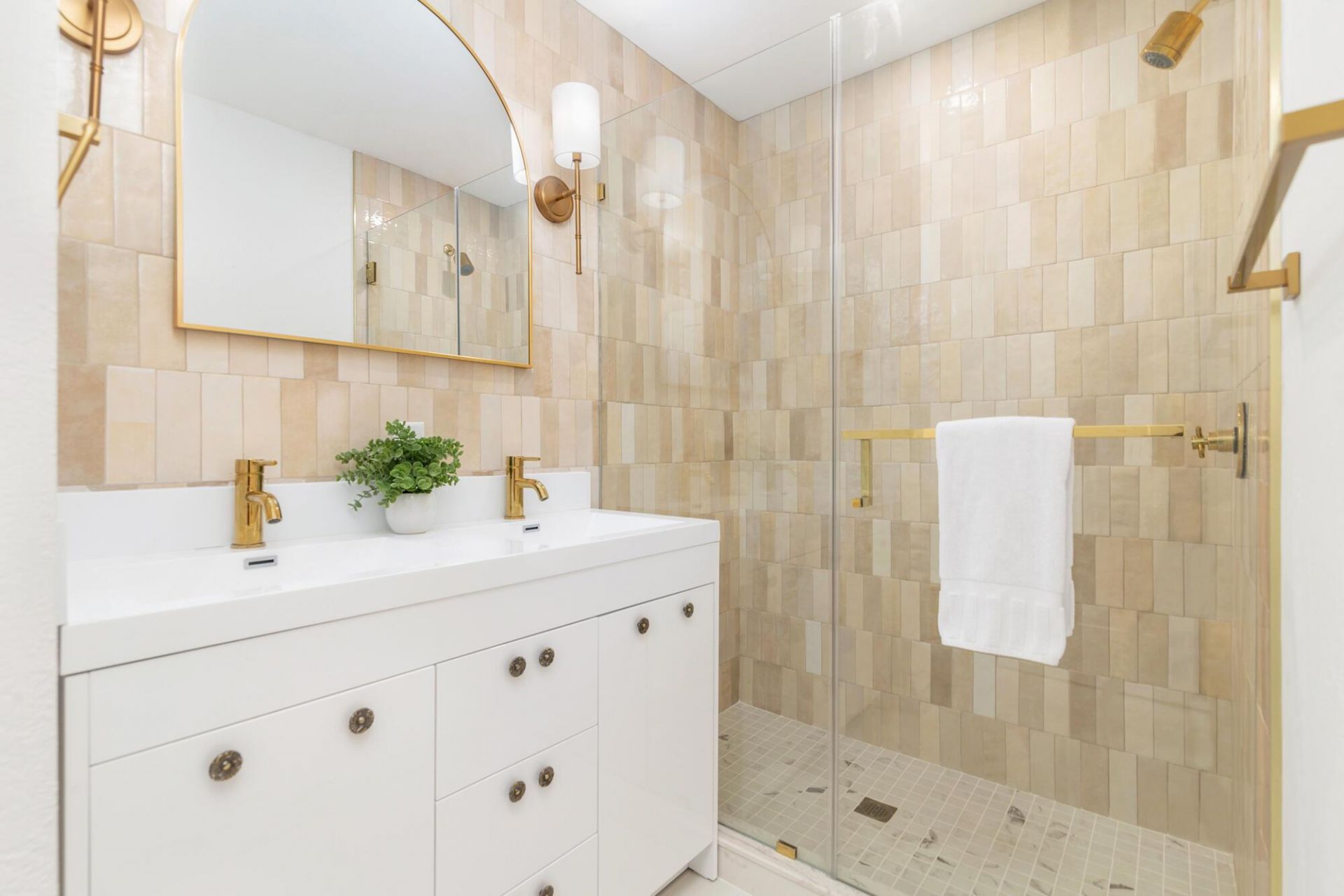 353 Gregory Road, West Palm Beach, FL 33405 Photo