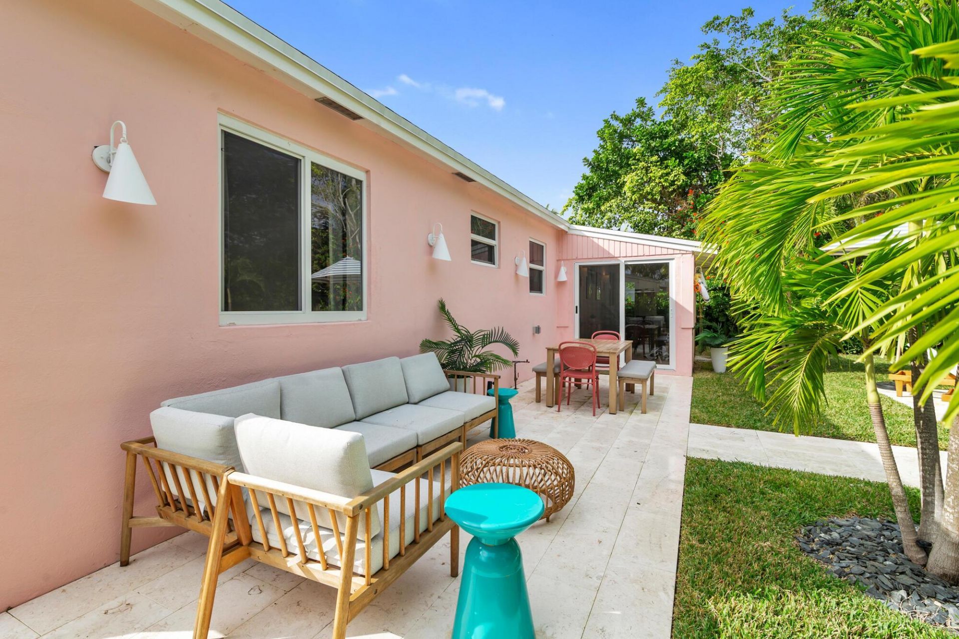 353 Gregory Road, West Palm Beach, FL 33405 Photo