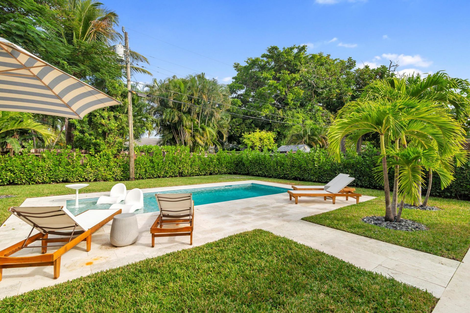 353 Gregory Road, West Palm Beach, FL 33405 Photo