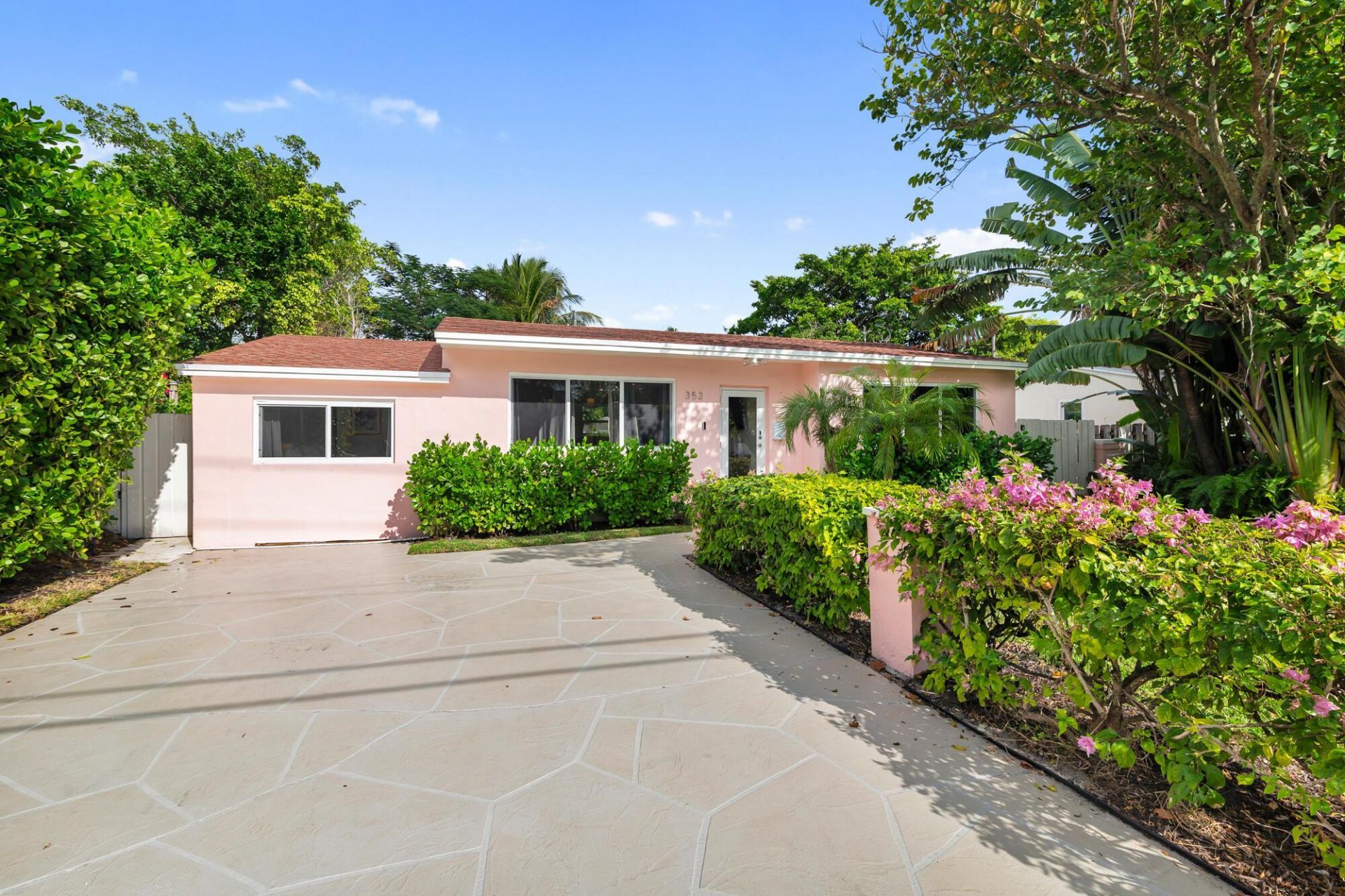 353 Gregory Road, West Palm Beach, FL 33405 Photo