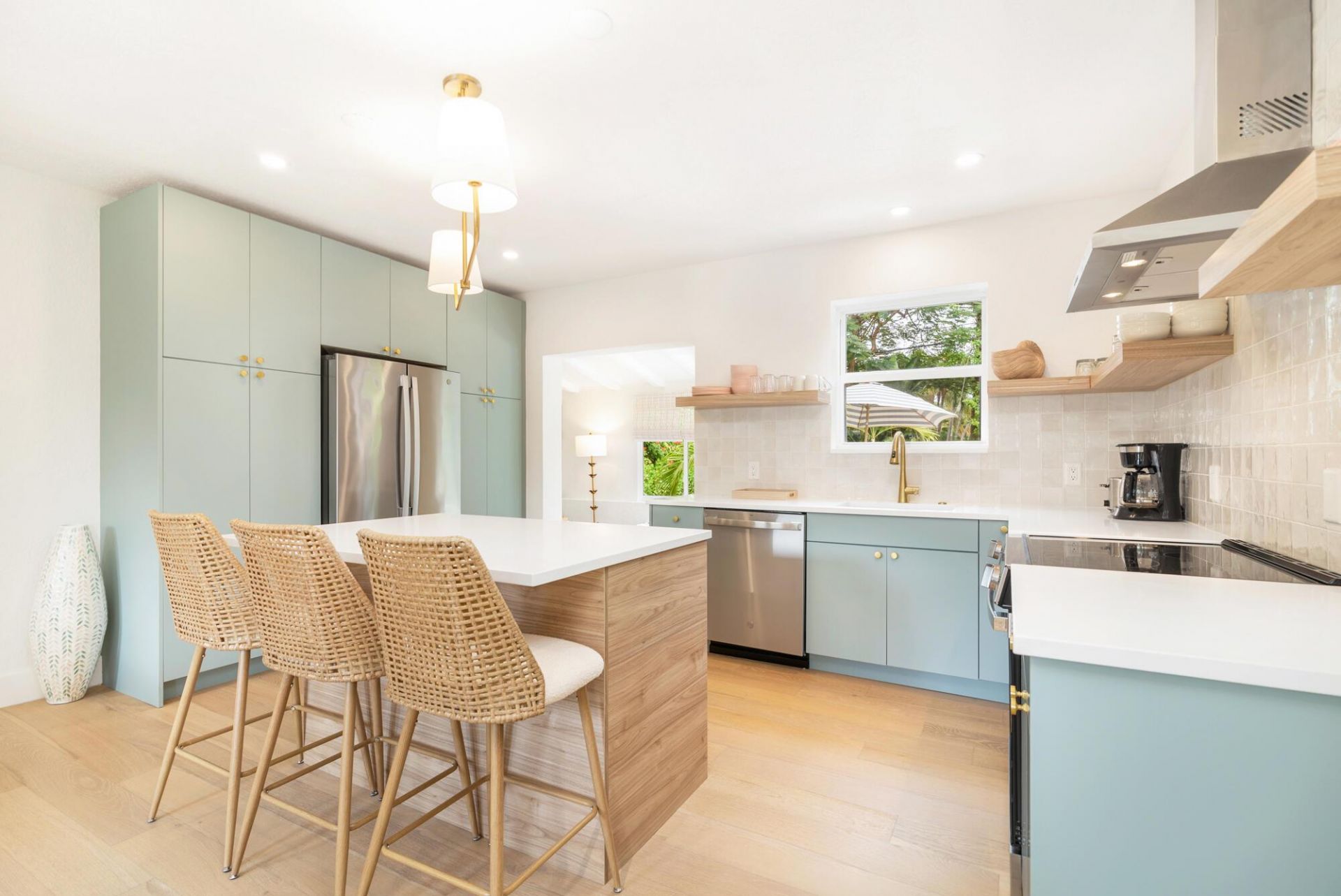 353 Gregory Road, West Palm Beach, FL 33405 Photo