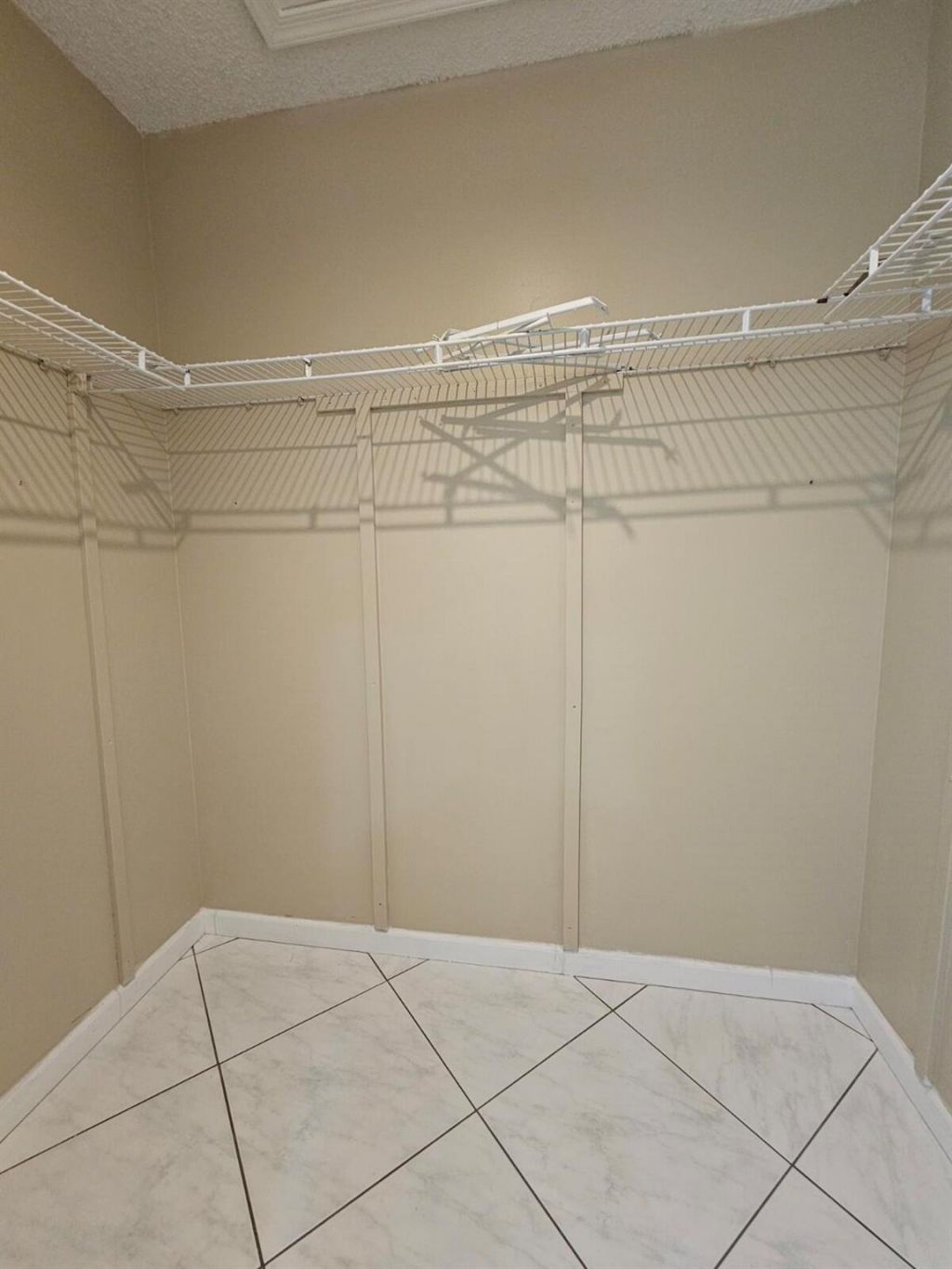 3150 Leewood Terrace, Unit L222, Boca Raton, FL 33431 Photo