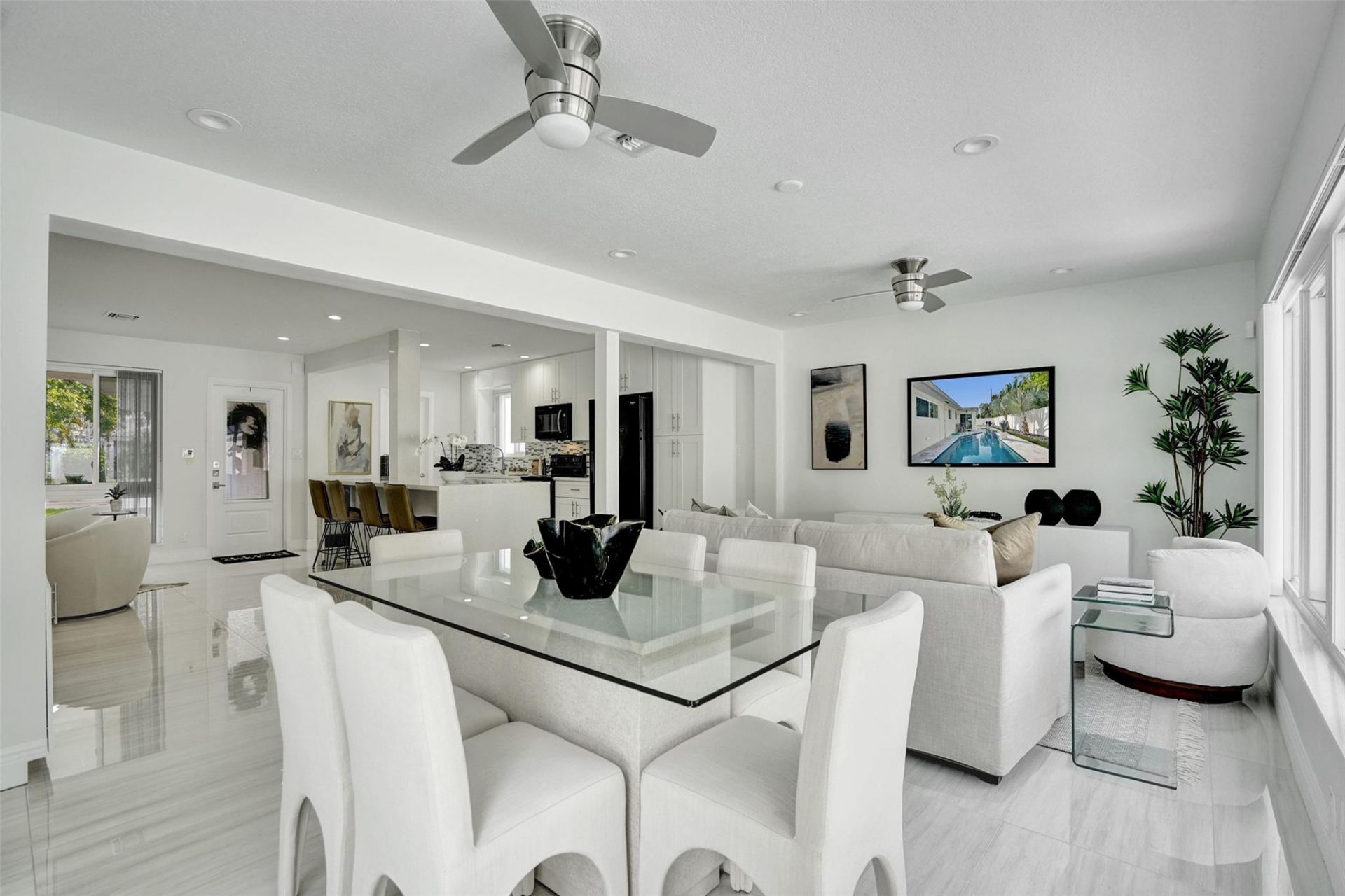 2129 NE 62nd St, Fort Lauderdale, FL 33308 Photo