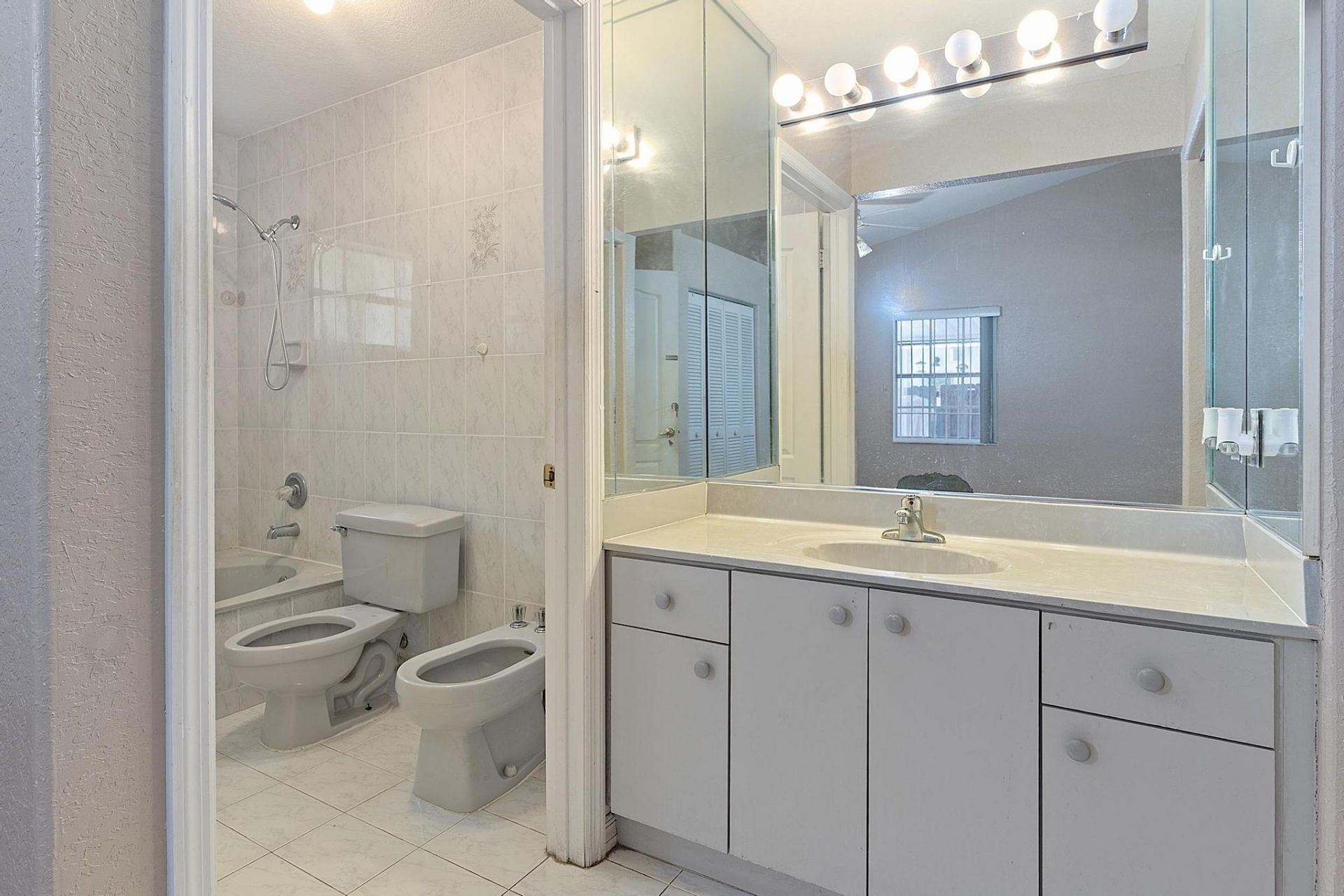 3201 W 76th Street, Hialeah, FL 33018 Photo