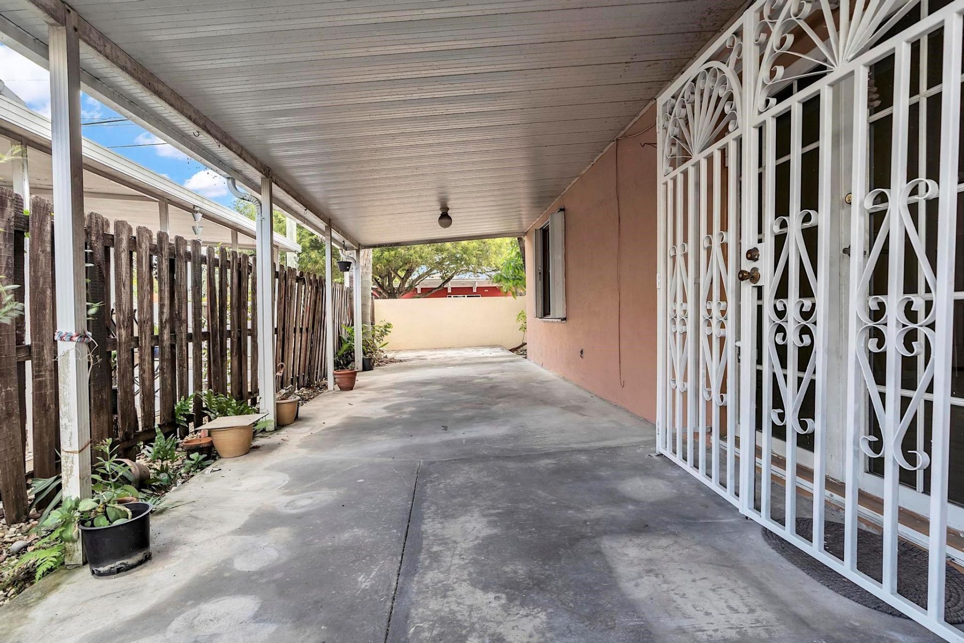 3201 W 76th St, Hialeah, FL 33018 Photo