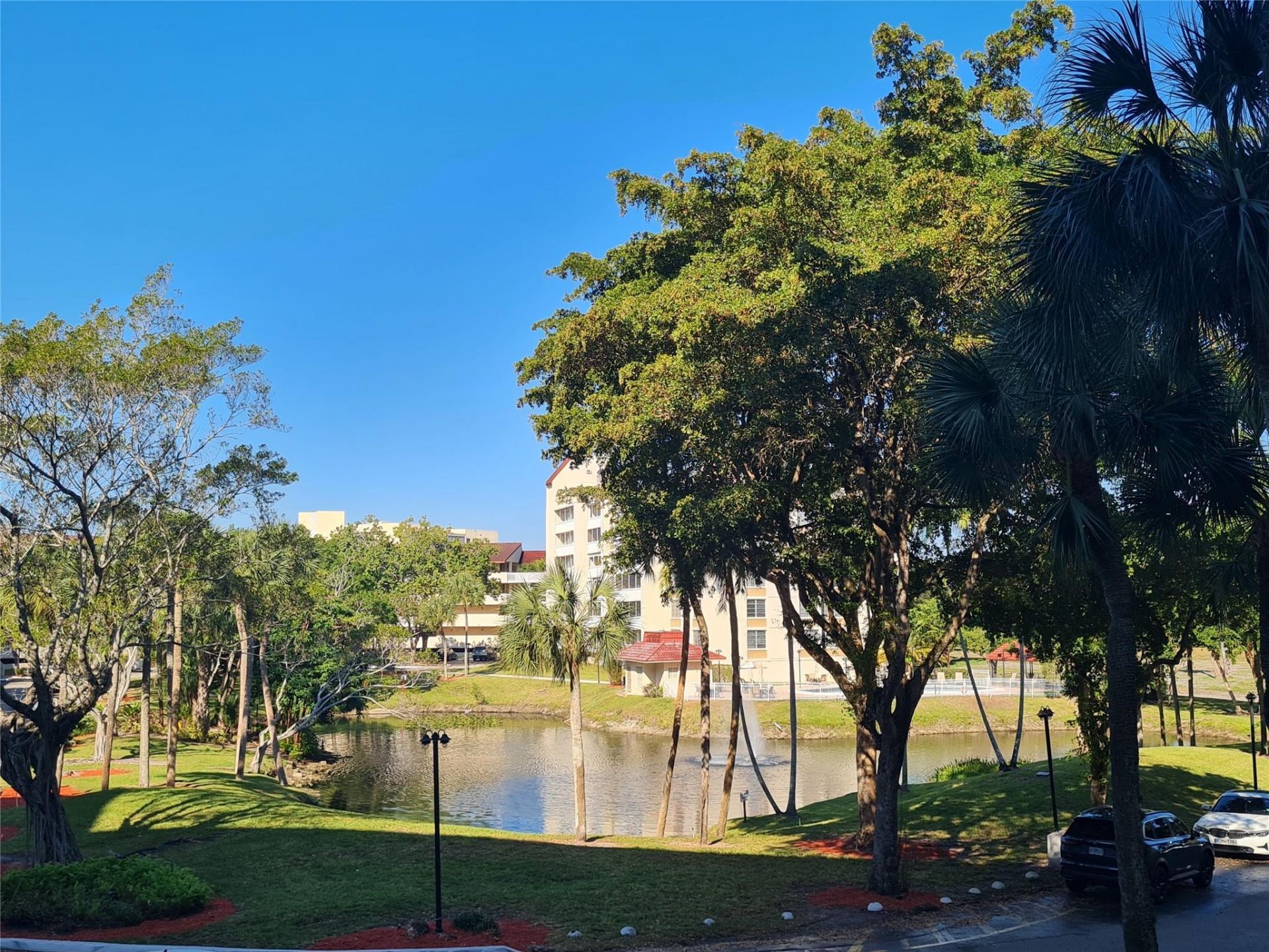 6911 Environ Bvd, Unit 2M, Lauderhill, FL 33319 Photo