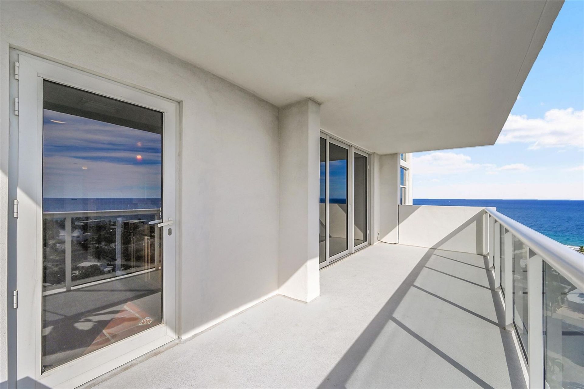 2841 N Ocean Boulevard, Unit 1801, Fort Lauderdale, FL 33308 Photo