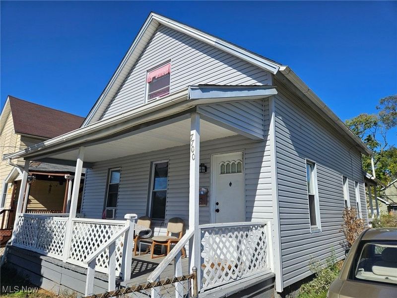 7700 Colgate Avenue, Cleveland, OH 44102 Photo 2