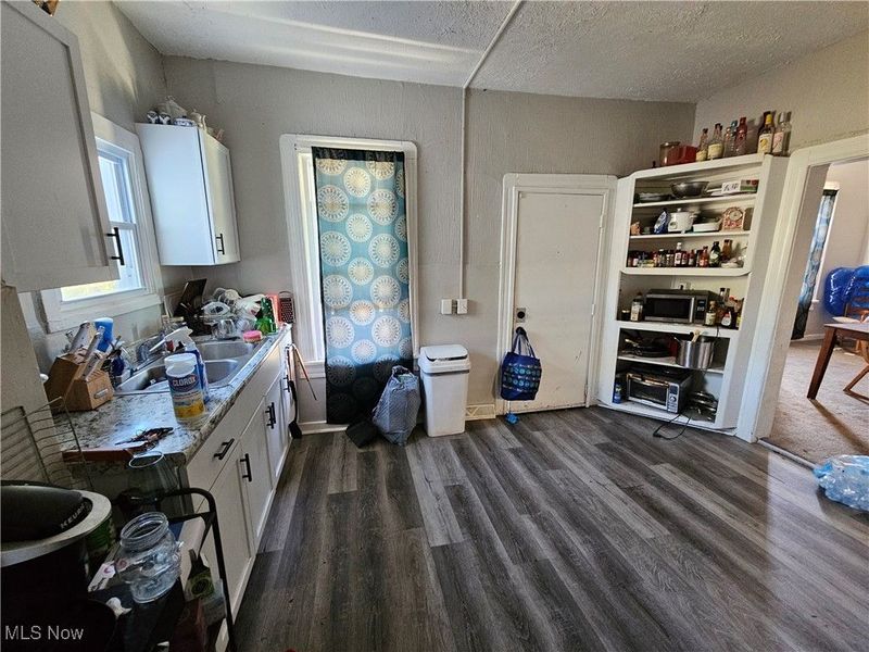 7700 Colgate Avenue, Cleveland, OH 44102 Photo 5