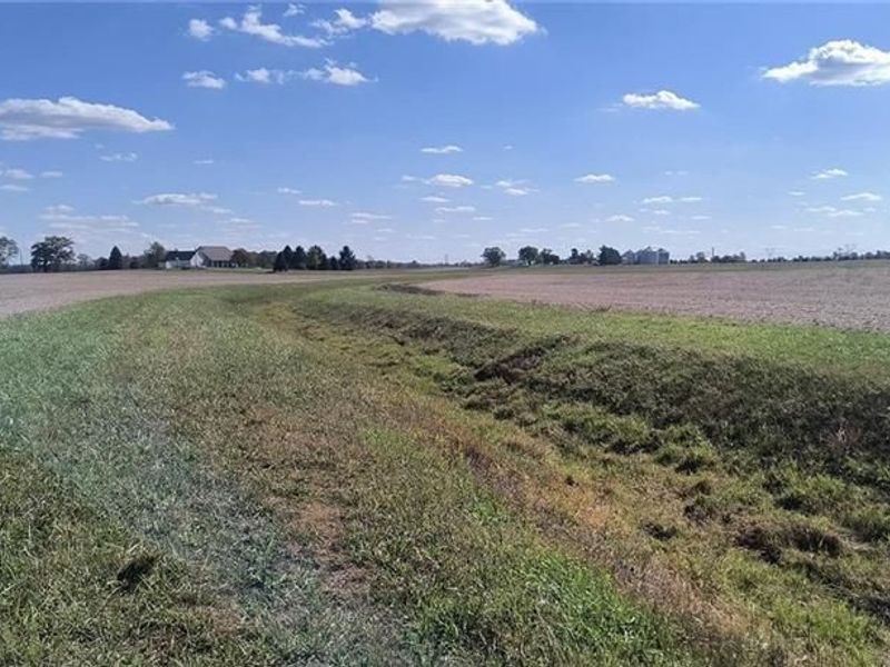 5765 Lilly Chapel Opossum Road, London, OH 43140 Photo 12