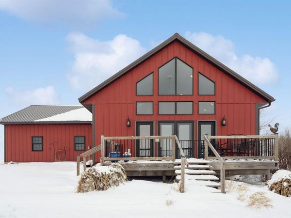1499 58th Street, Dysart, IA 52224