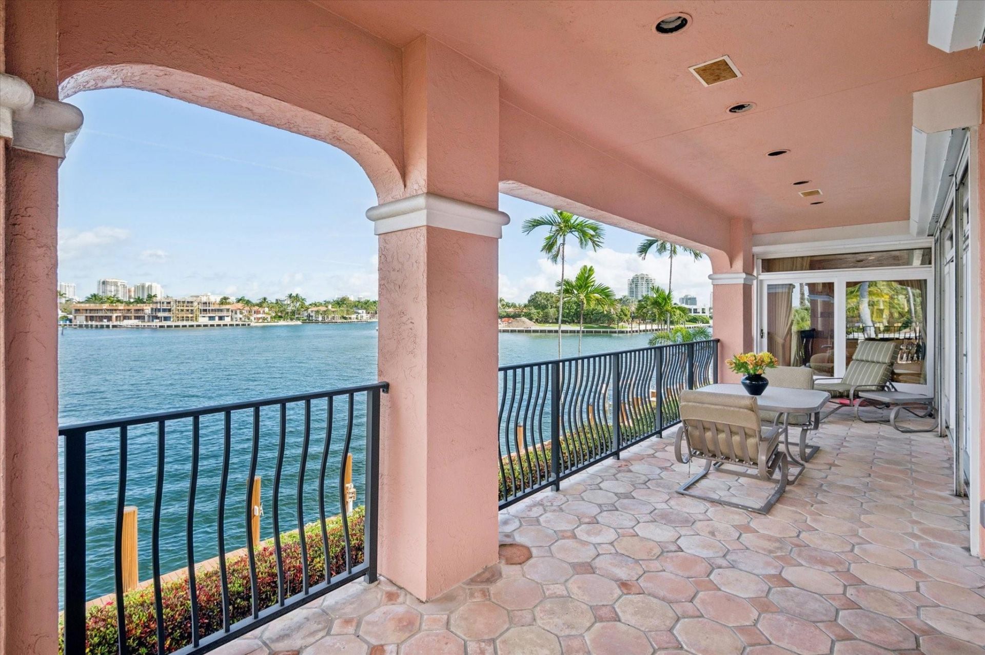 5 Isla Bahia Drive, Fort Lauderdale, FL 33316 Photo