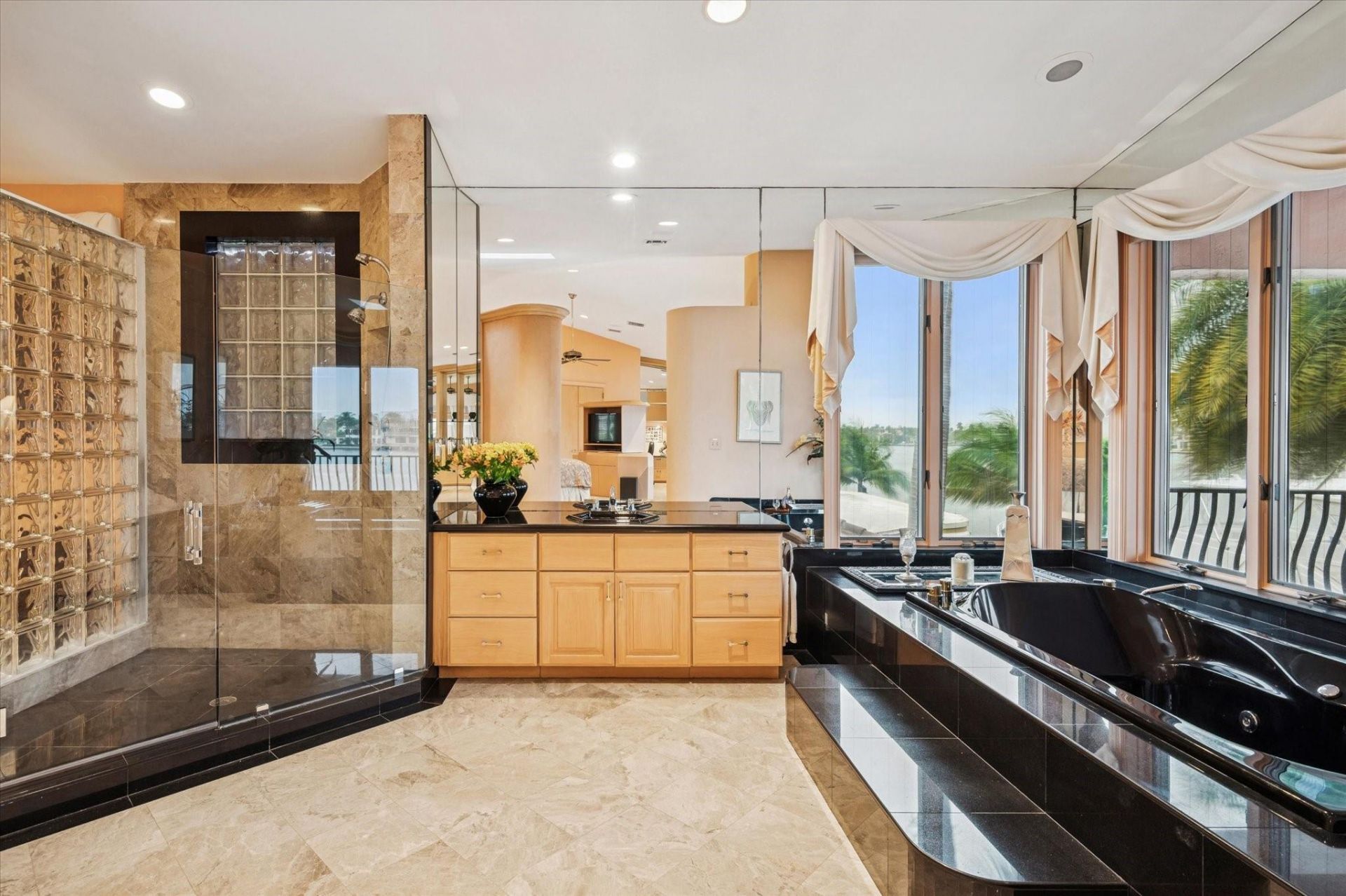 5 Isla Bahia Drive, Fort Lauderdale, FL 33316 Photo