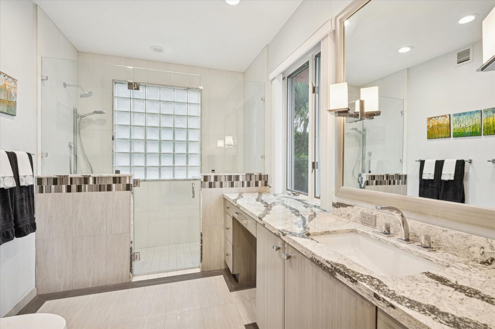 5 Isla Bahia Drive, Fort Lauderdale, FL 33316 Photo