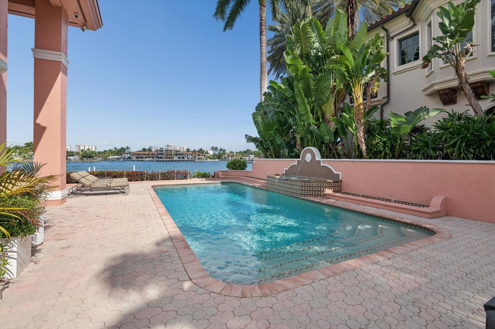 5 Isla Bahia Drive, Fort Lauderdale, FL 33316 Photo